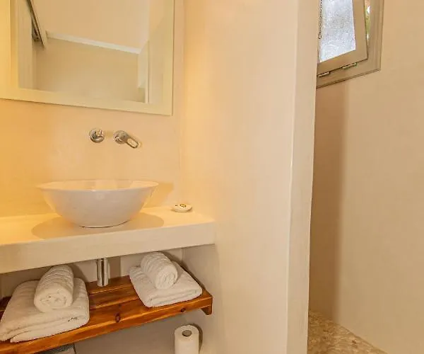 Apartment Strouvalis