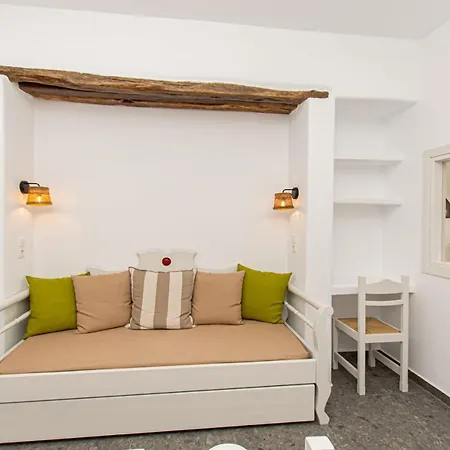 Apartment Strouvalis *